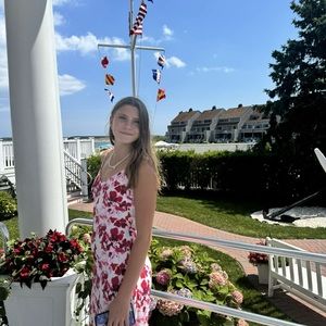 Meet your Posher, Hazel